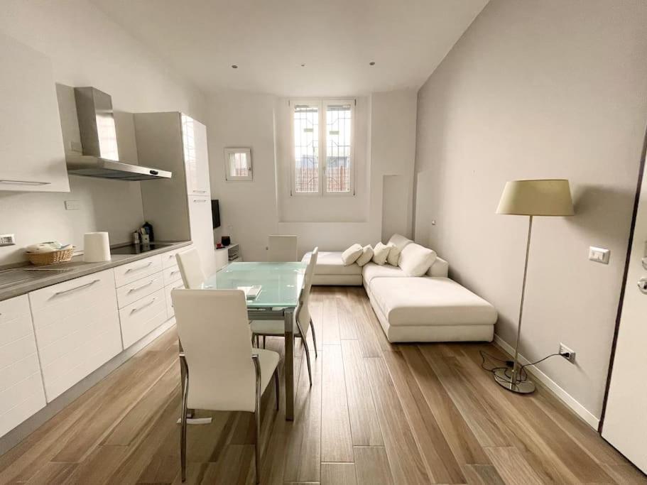 Corte Del 6 - Cozy Modern Flat B Milano Eksteriør bilde
